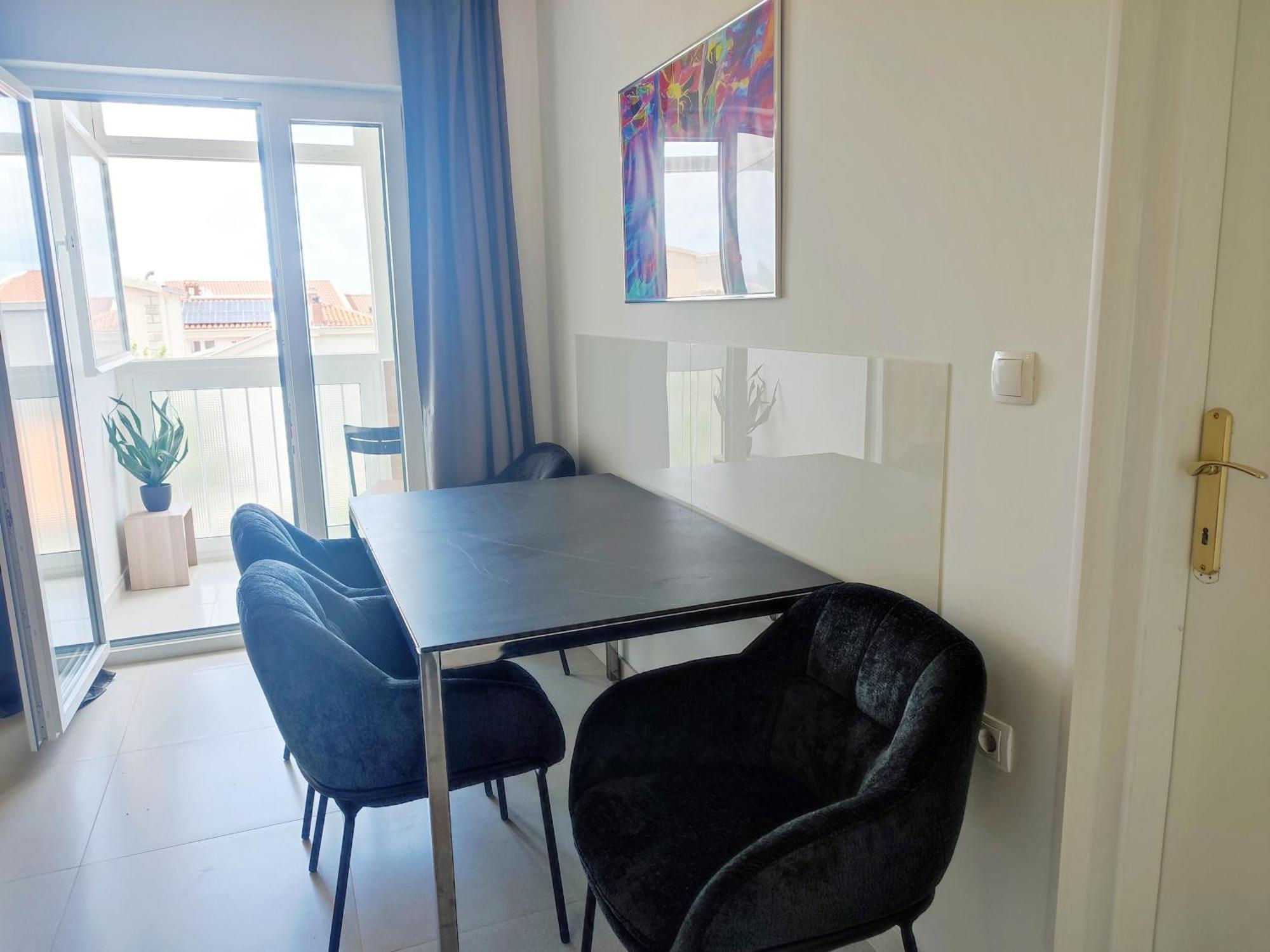 Apartment Rose, Close To The Beach Makarska Eksteriør billede